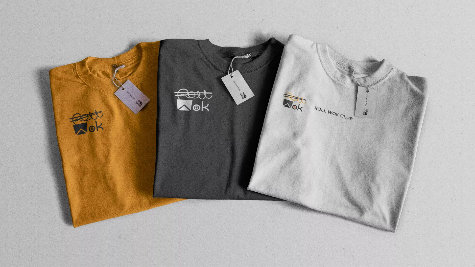 Разработка логотипа суши-бара «Roll Wok Club» в Майкопе